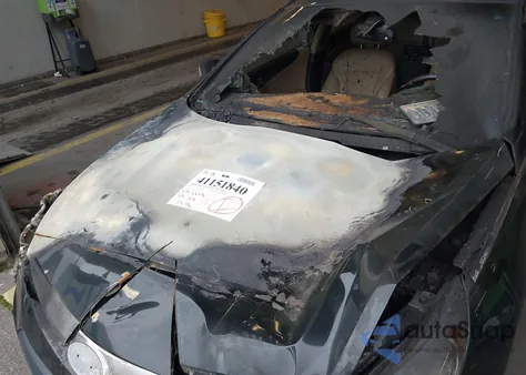 2012 Hyundai Sonata Hybrid from USA, damaged, VIN KMHEC4A44CA028285